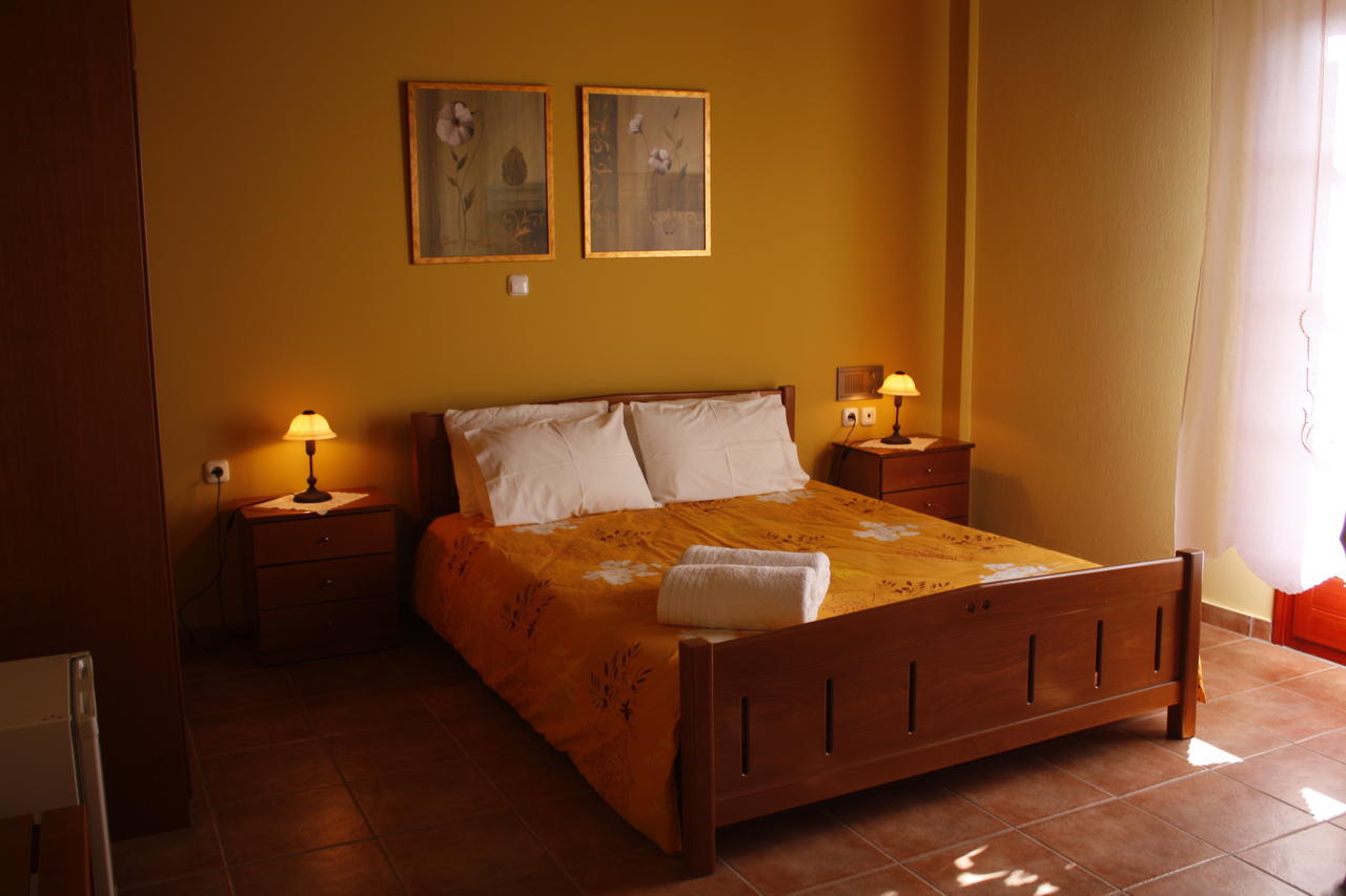 Xani Hotel Kleidonia Zimmer foto